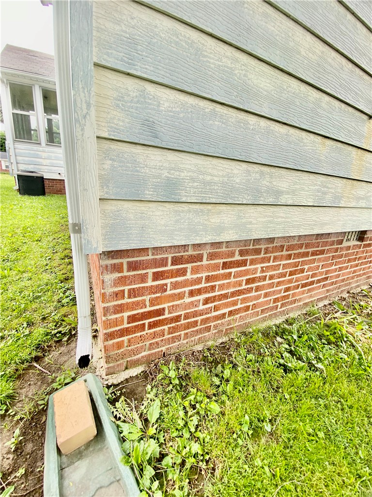 907 E Jefferson Avenue Property Photo 21