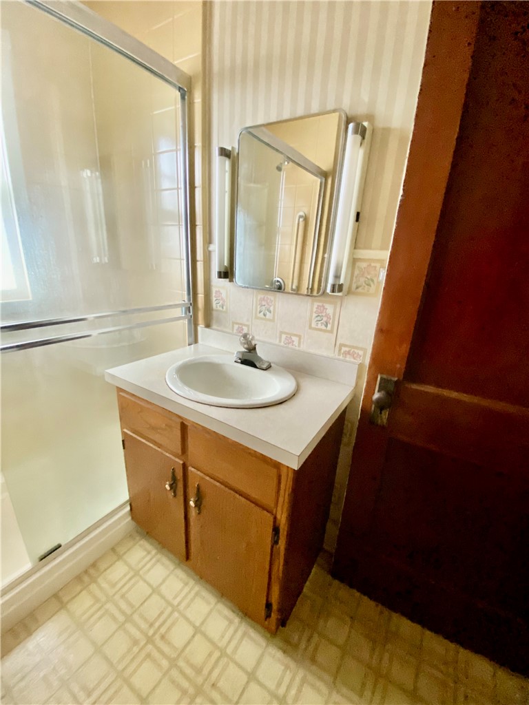 907 E Jefferson Avenue Property Photo 34