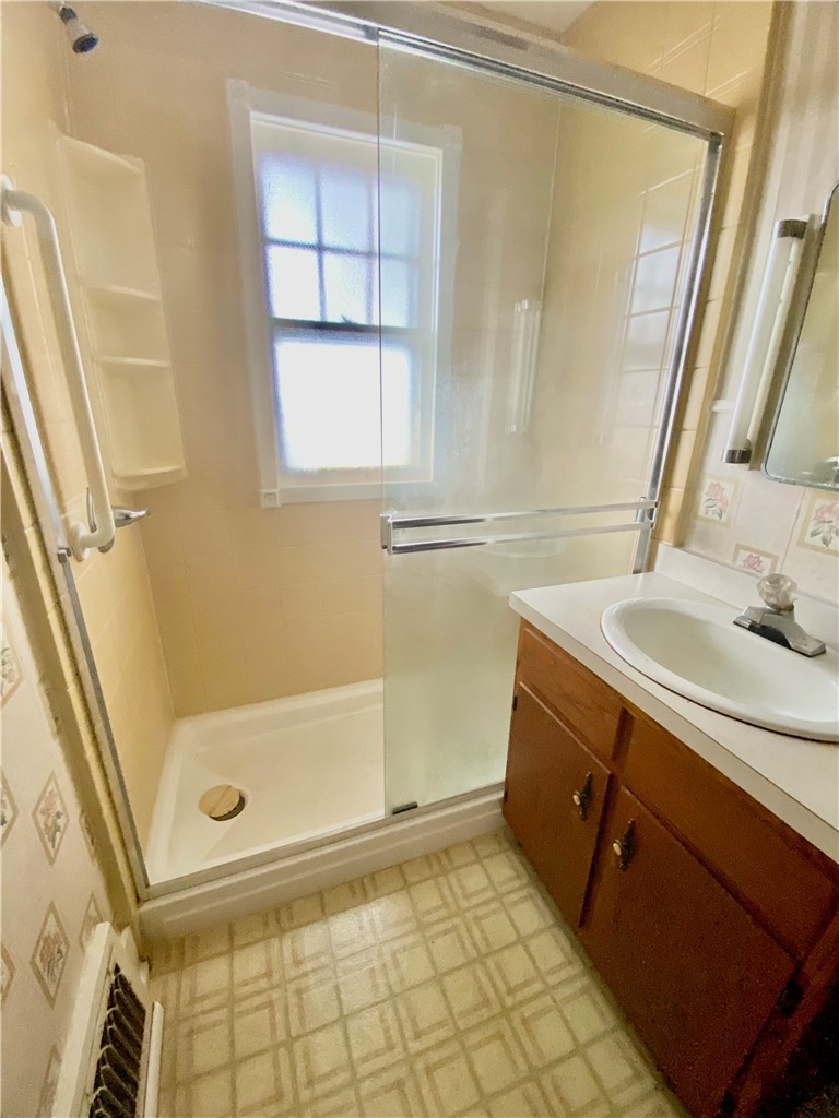 907 E Jefferson Avenue Property Photo 36