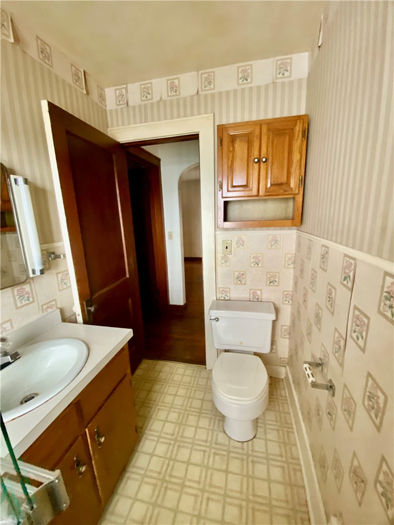 907 E Jefferson Avenue Property Photo 37