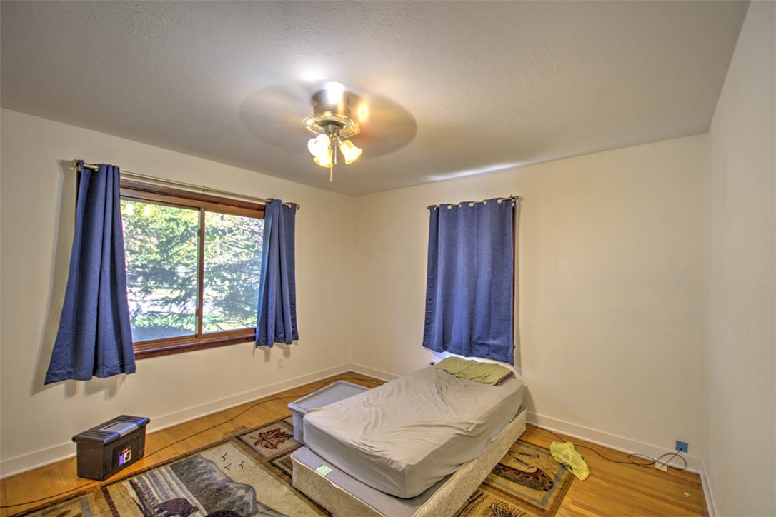 402 E Seiberling Street Property Photo 15