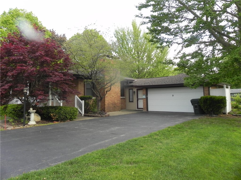 9 E North Court Property Photo 1