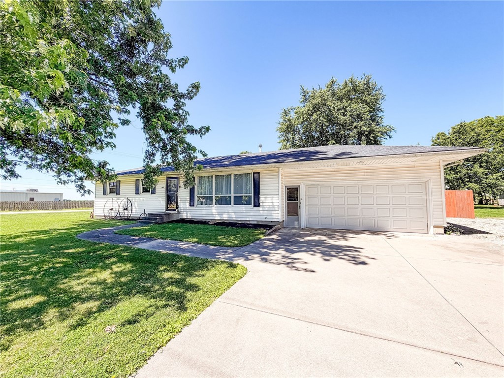 100 N Reel Street Property Photo 1