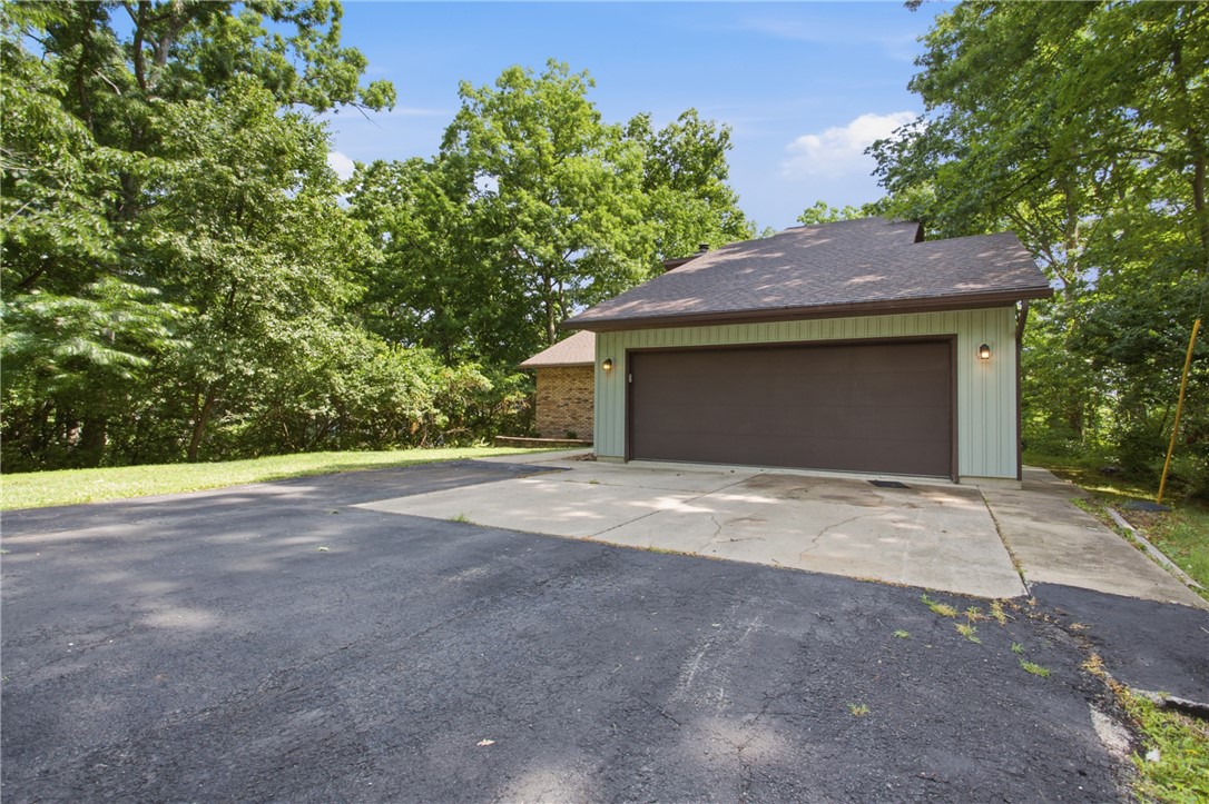 8838 E Chinquapin Avenue Property Photo 2
