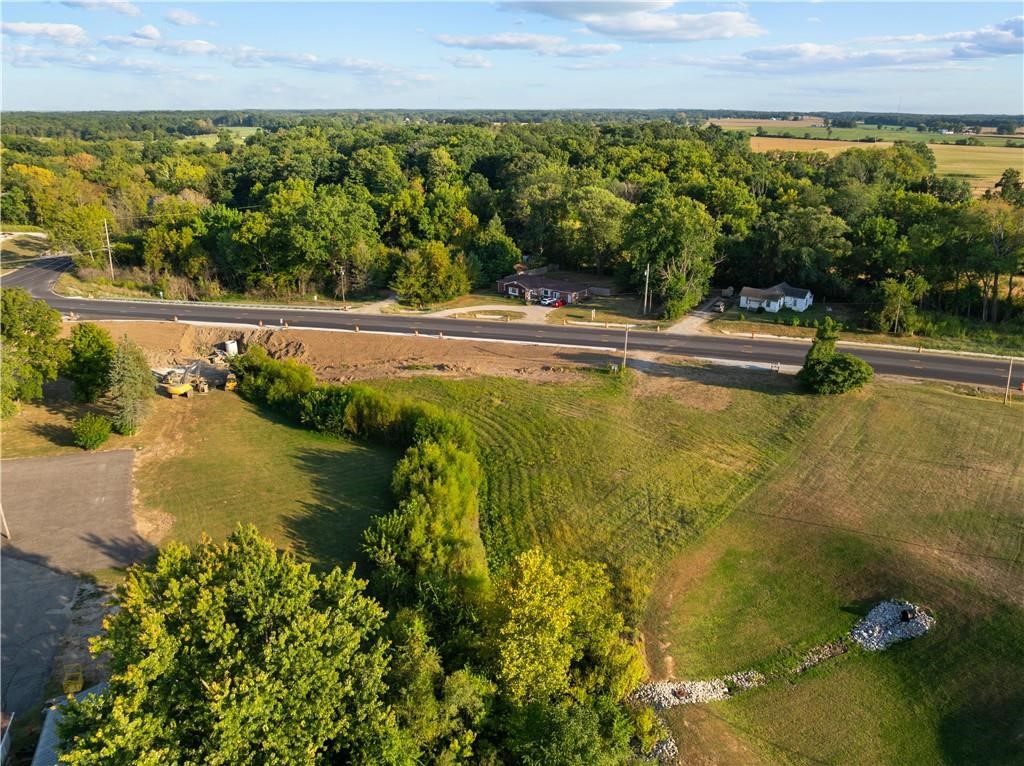 15403 Us Highway 150 Property Photo 5