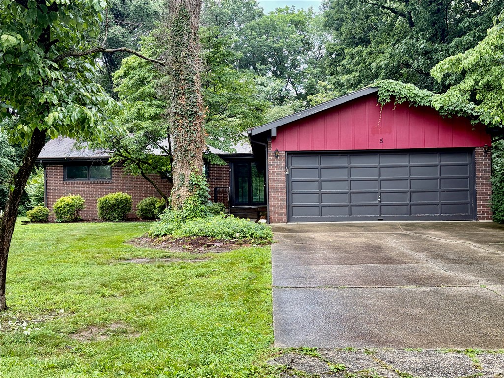5 Woodland Drive Property Photo 1