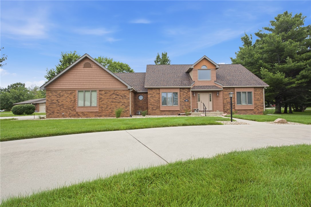 1026 Northwood Drive Property Photo 3