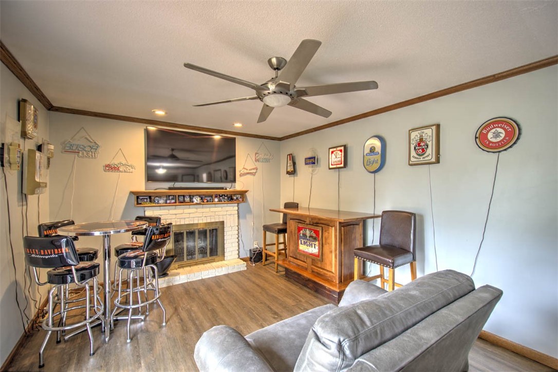 3585 E Fitzgerald Road Property Photo 14