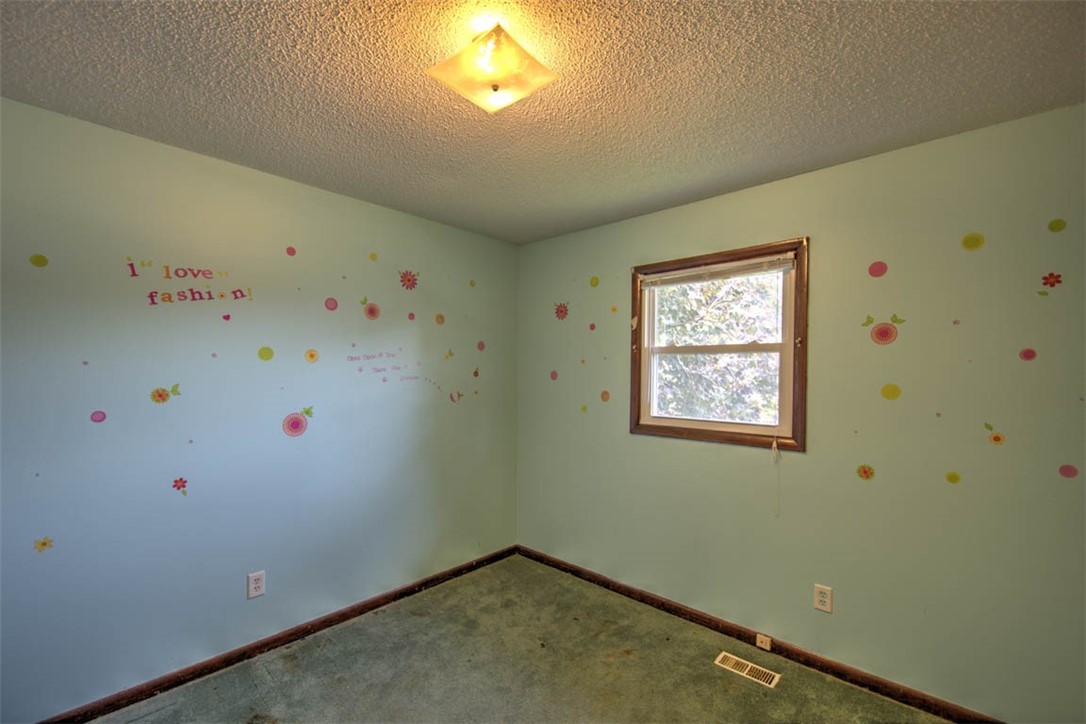 175 W Ash Avenue Property Photo 13