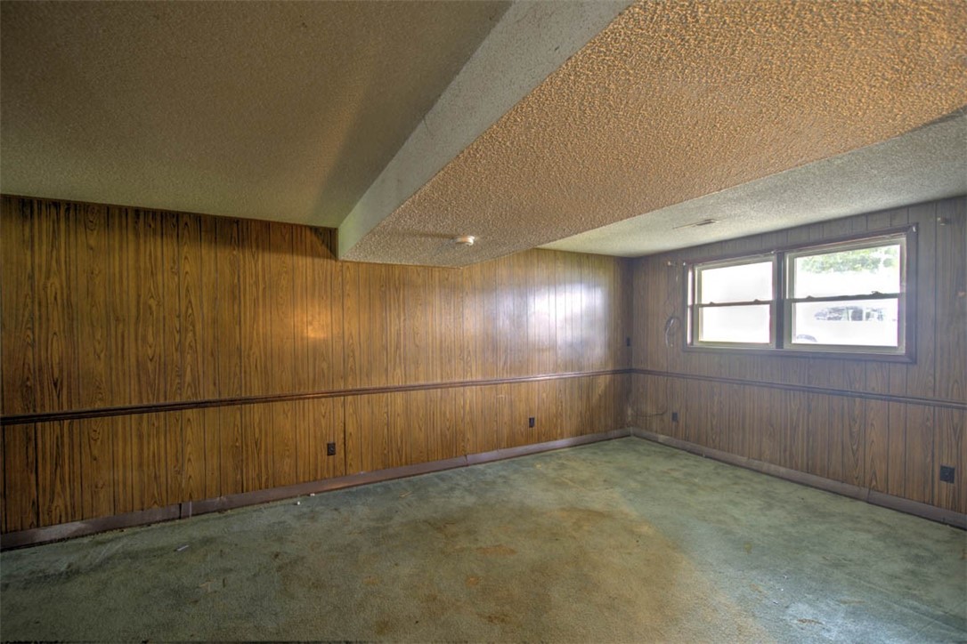 175 W Ash Avenue Property Photo 17