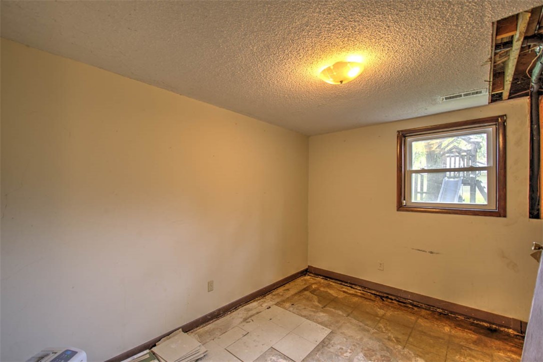 175 W Ash Avenue Property Photo 21