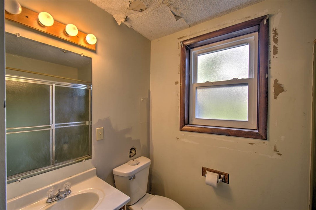 175 W Ash Avenue Property Photo 22