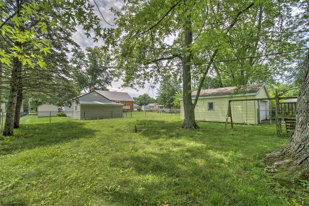 175 W Ash Avenue Property Photo 29