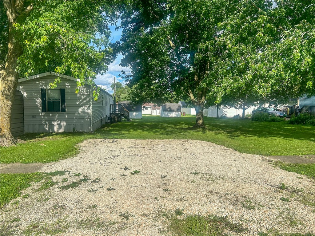 308 W North Second Street Property Photo 22