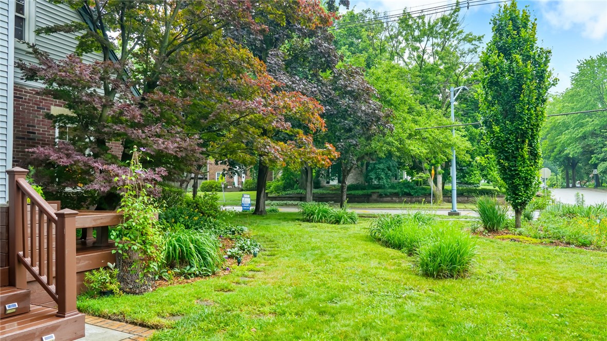 1009 W Green Street Property Photo 35