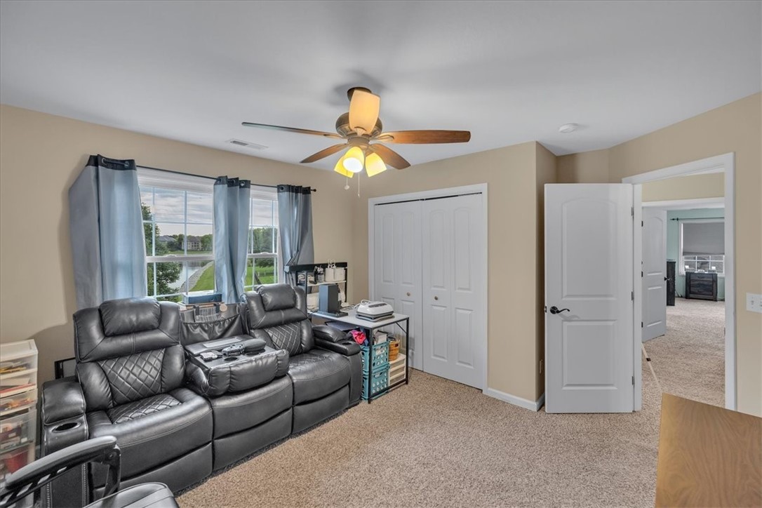 1618 English Oak Drive Property Photo 14