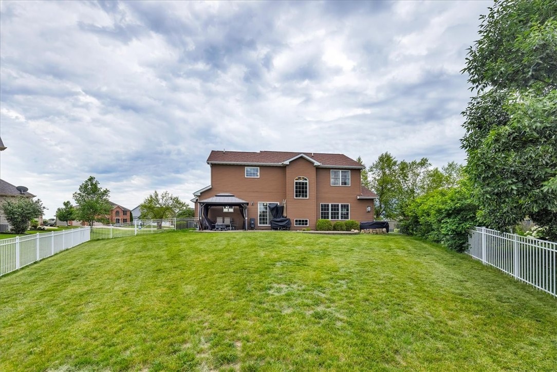 1618 English Oak Drive Property Photo 44