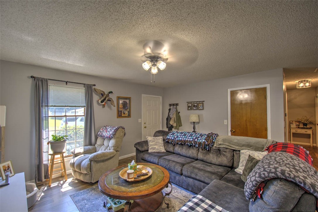 1157 Cornell Drive Property Photo 4