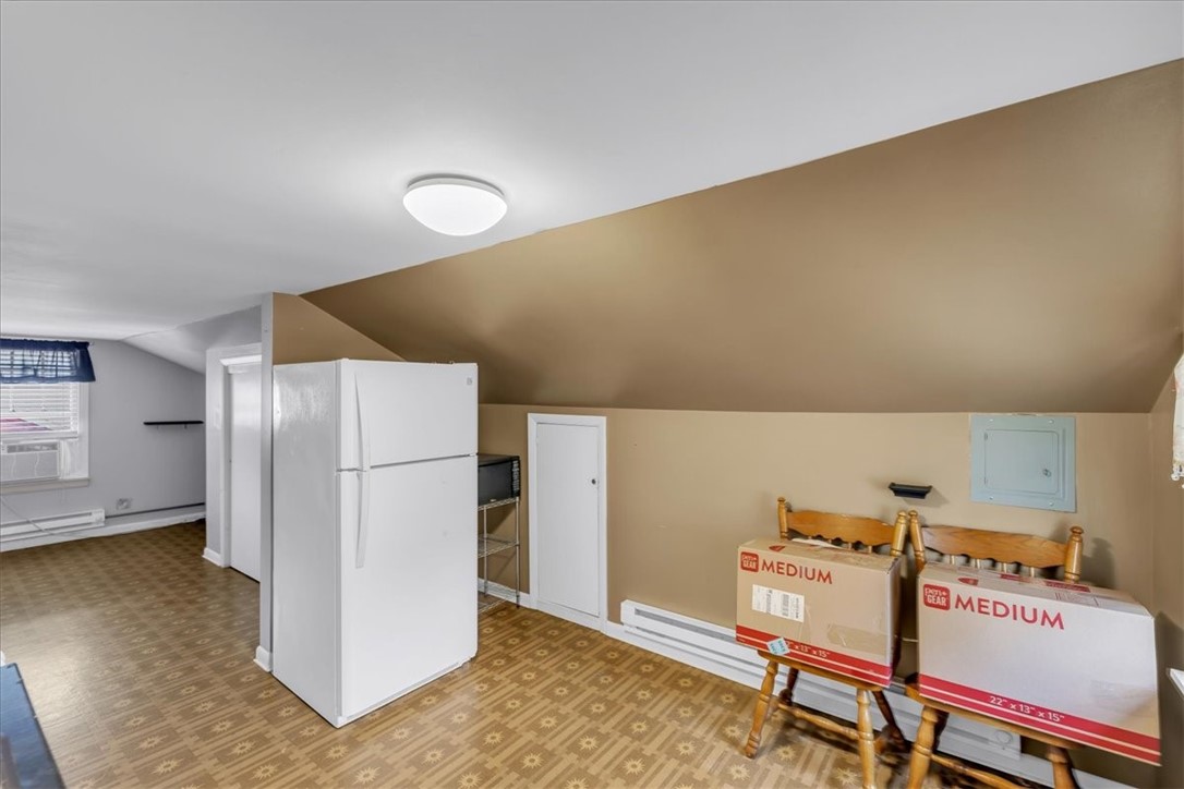 2709 Marshall Avenue Property Photo 22