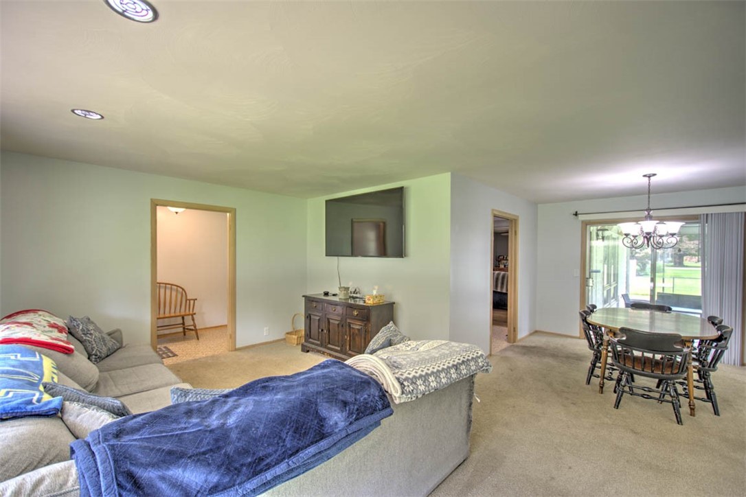 76 Valley Drive Property Photo 11