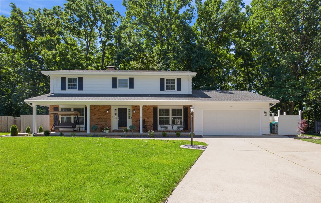 2523 Carriage Lane Property Photo 1