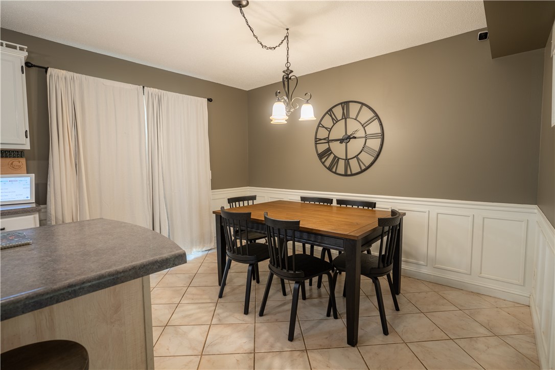 2012 Redoak Street Property Photo 14