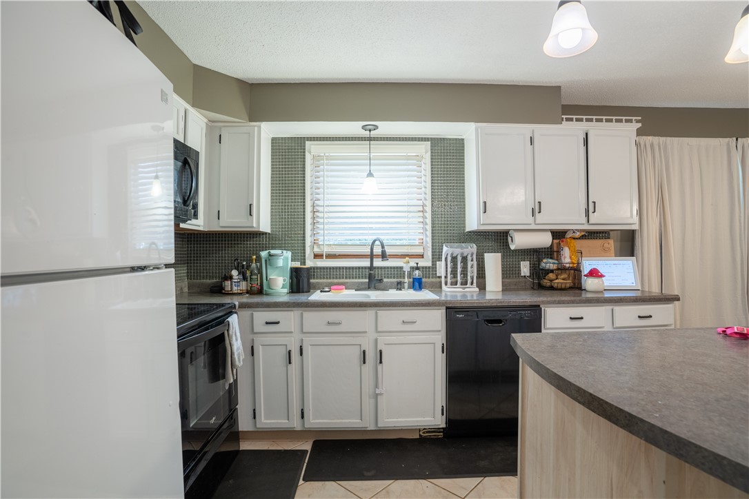 2012 Redoak Street Property Photo 16