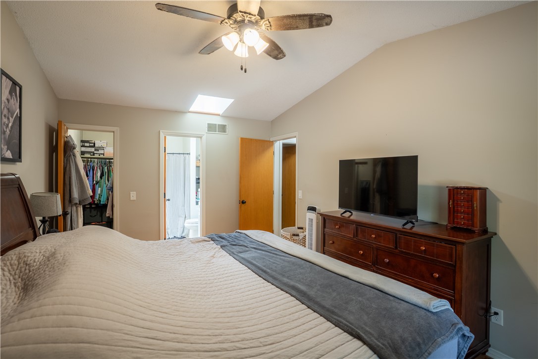2012 Redoak Street Property Photo 20