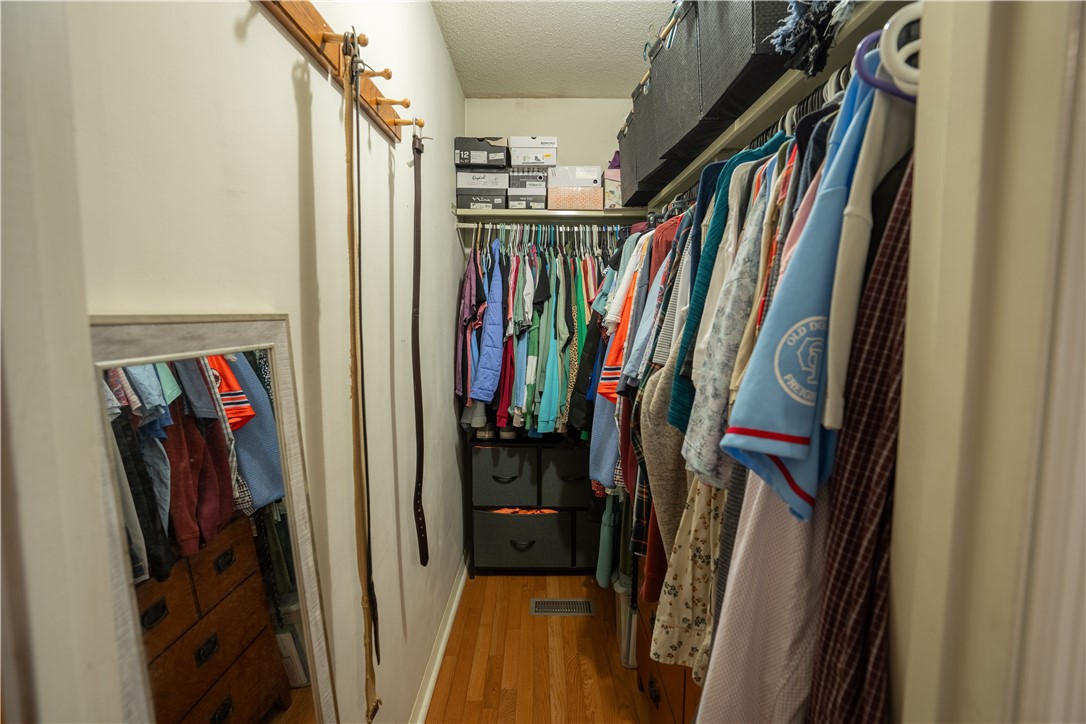 2012 Redoak Street Property Photo 22