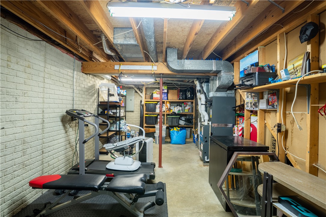 2012 Redoak Street Property Photo 32