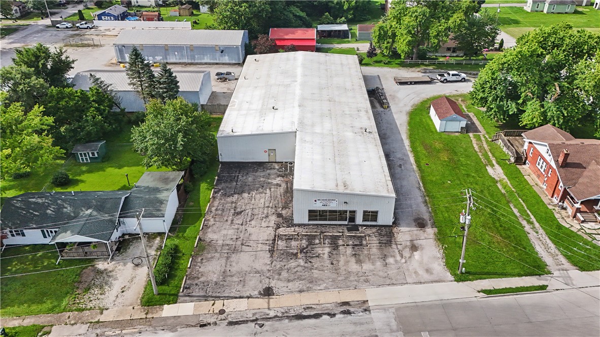 1706 Warrington Avenue Property Photo 3