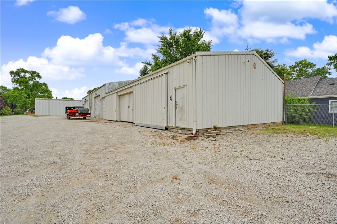 1706 Warrington Avenue Property Photo 11