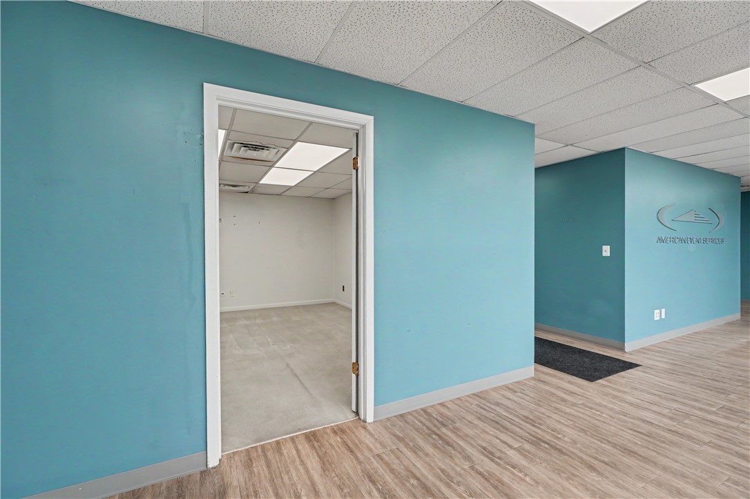 1706 Warrington Avenue Property Photo 16