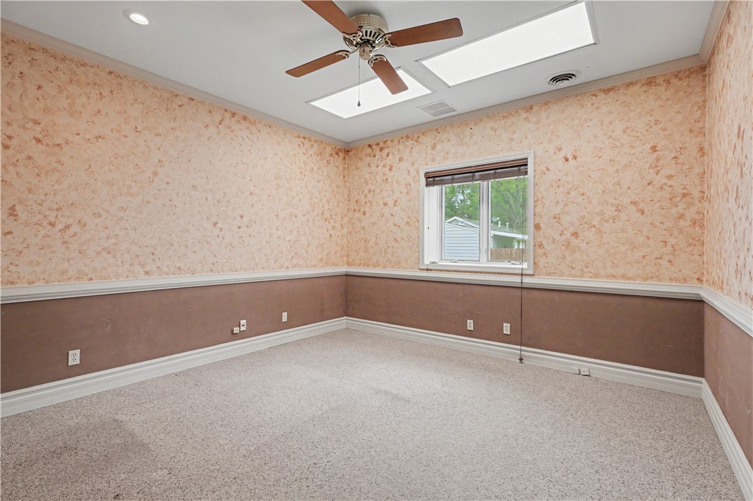 1706 Warrington Avenue Property Photo 21