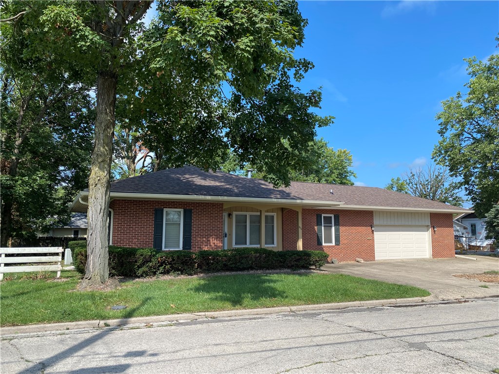 856 11th Street Property Photo 1