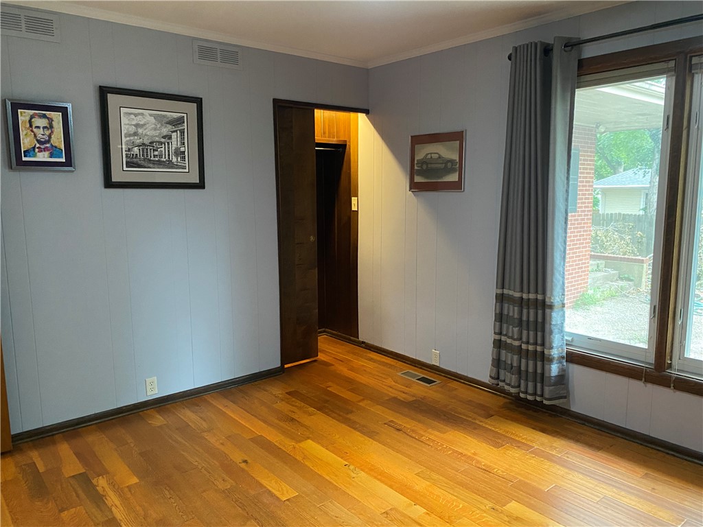 856 11th Street Property Photo 14
