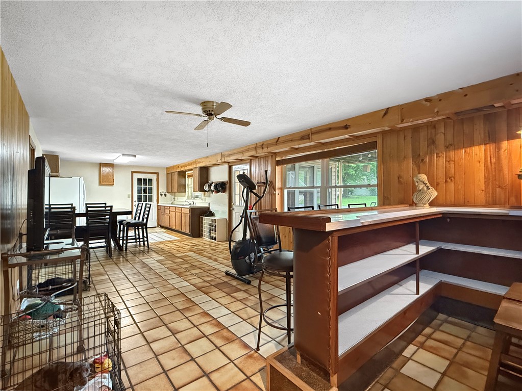1265 W Ash Avenue Property Photo 22