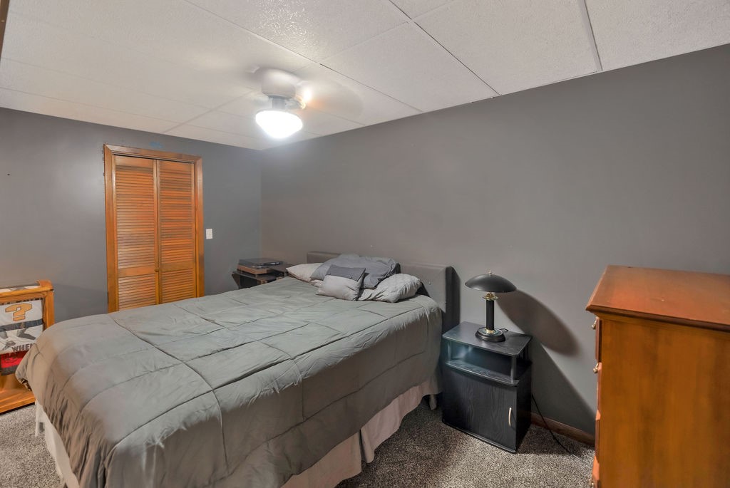 1265 W Ash Avenue Property Photo 25
