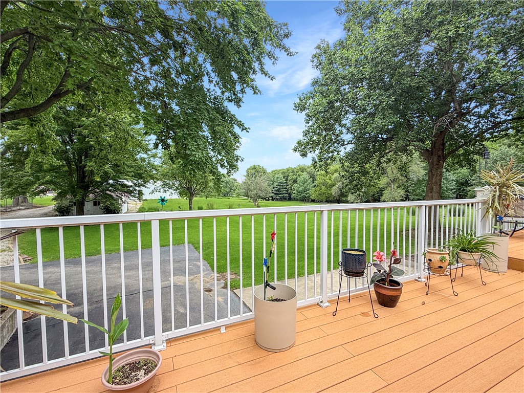 1265 W Ash Avenue Property Photo 28