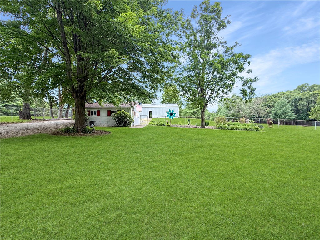1265 W Ash Avenue Property Photo 32