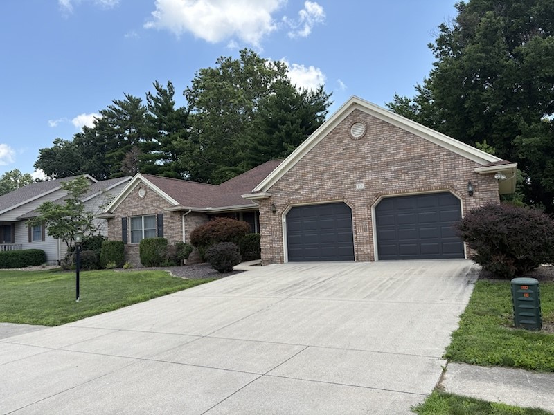 12 Lafayette Meadows Property Photo 2