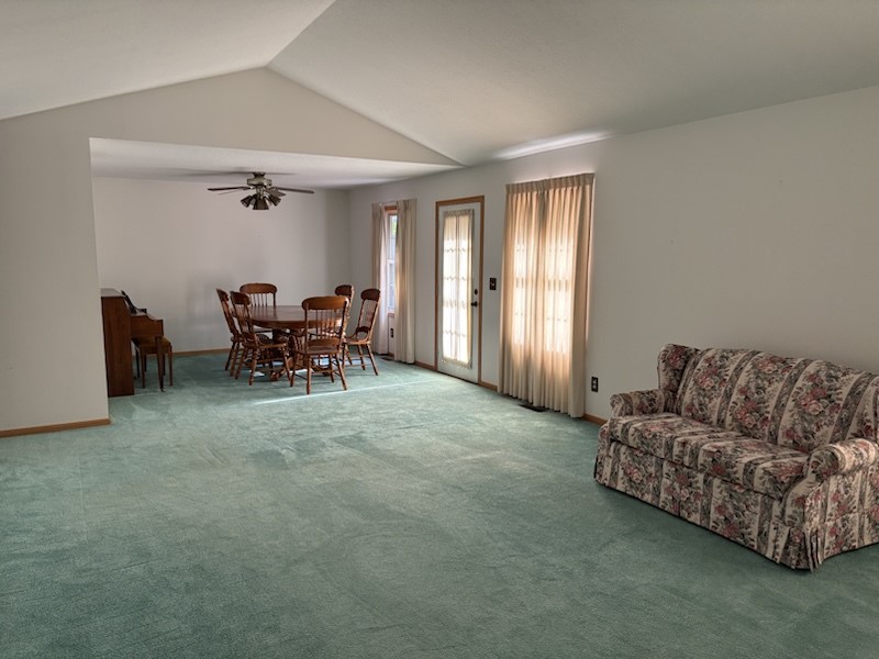 12 Lafayette Meadows Property Photo 6