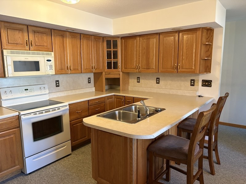 12 Lafayette Meadows Property Photo 9