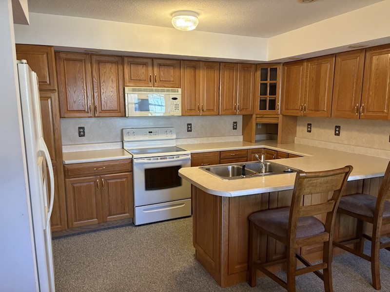 12 Lafayette Meadows Property Photo 10