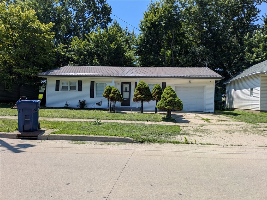 404 E Madison Street Property Photo 1