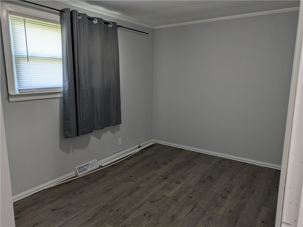404 E Madison Street Property Photo 6