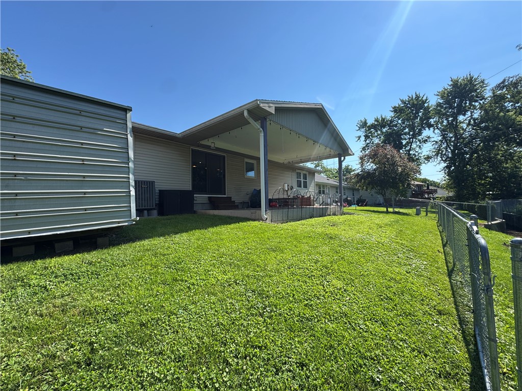 405 Price Avenue Property Photo 15