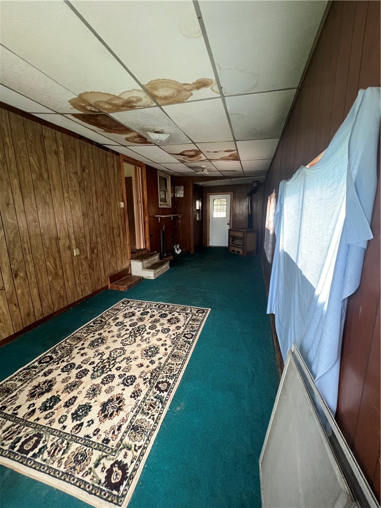 207 N Steele Street Property Photo 13