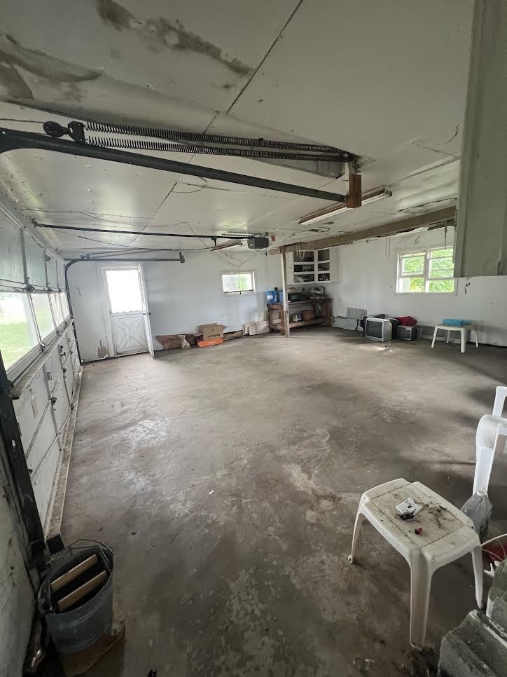 207 N Steele Street Property Photo 21