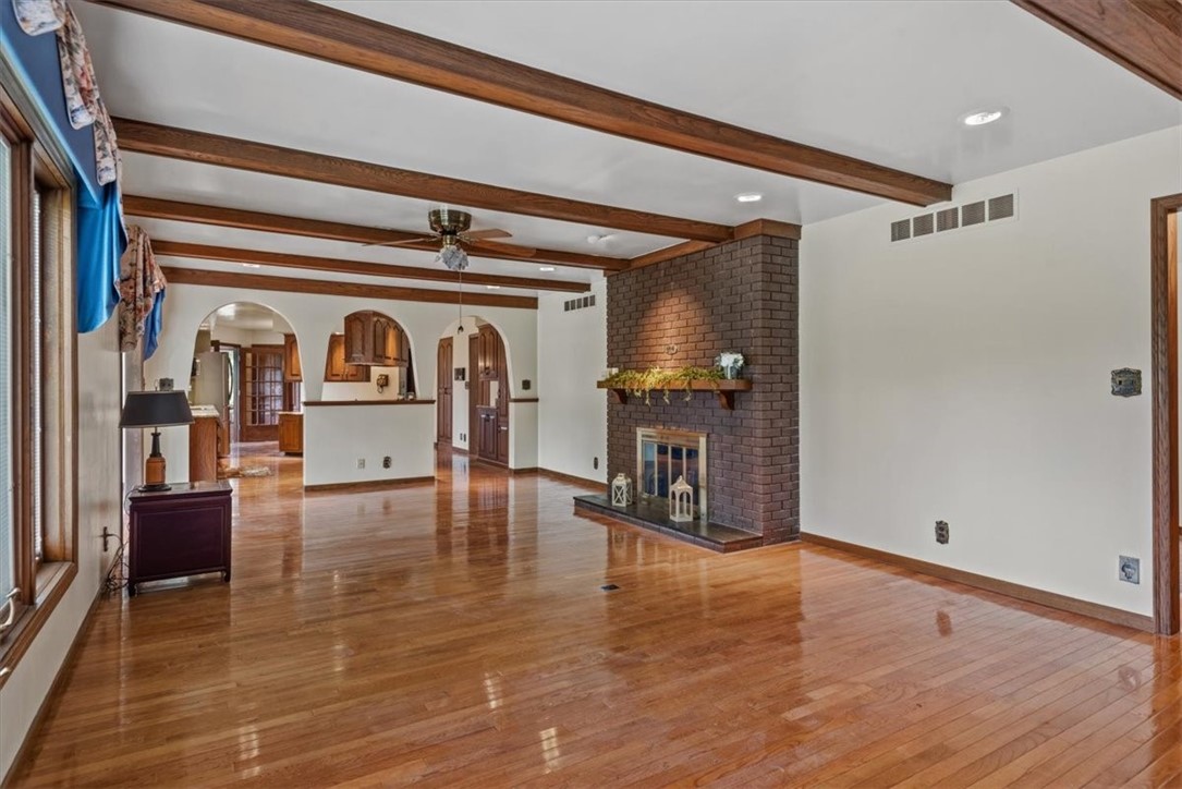 907 S Chestnut Street Property Photo 18